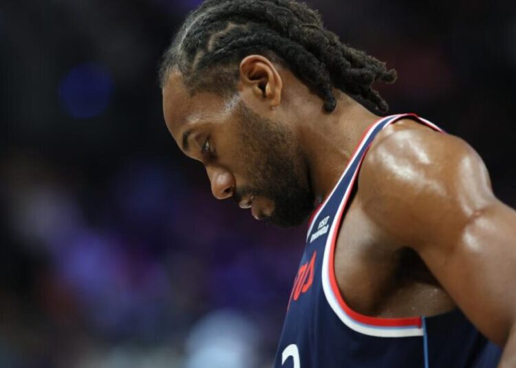 Raptors put Kawhi Leonard trade on hold until the NBA probe into the Clippers concludes