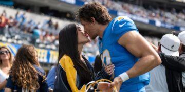 Chargers QB Justin Herbert and singer Madison Beer announce their engagement