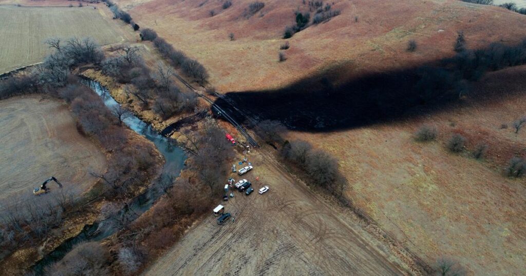Keystone pipeline system’s operator agrees to pay $27-million penalty over a major Kansas oil spill