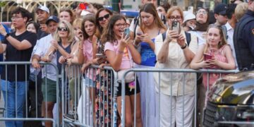 Taylor Swift-Travis Kelce wedding: Fans flock to Madison Square Garden for NYC nuptials