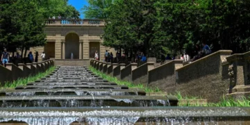 Unfolding disaster in DC as water turns brown at Trump’s ‘completely renovated’ park