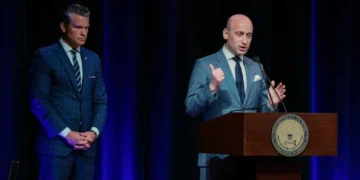 ‘Project much?’ Mockery as Stephen Miller rants about ‘losers and crazies’ on Fox News