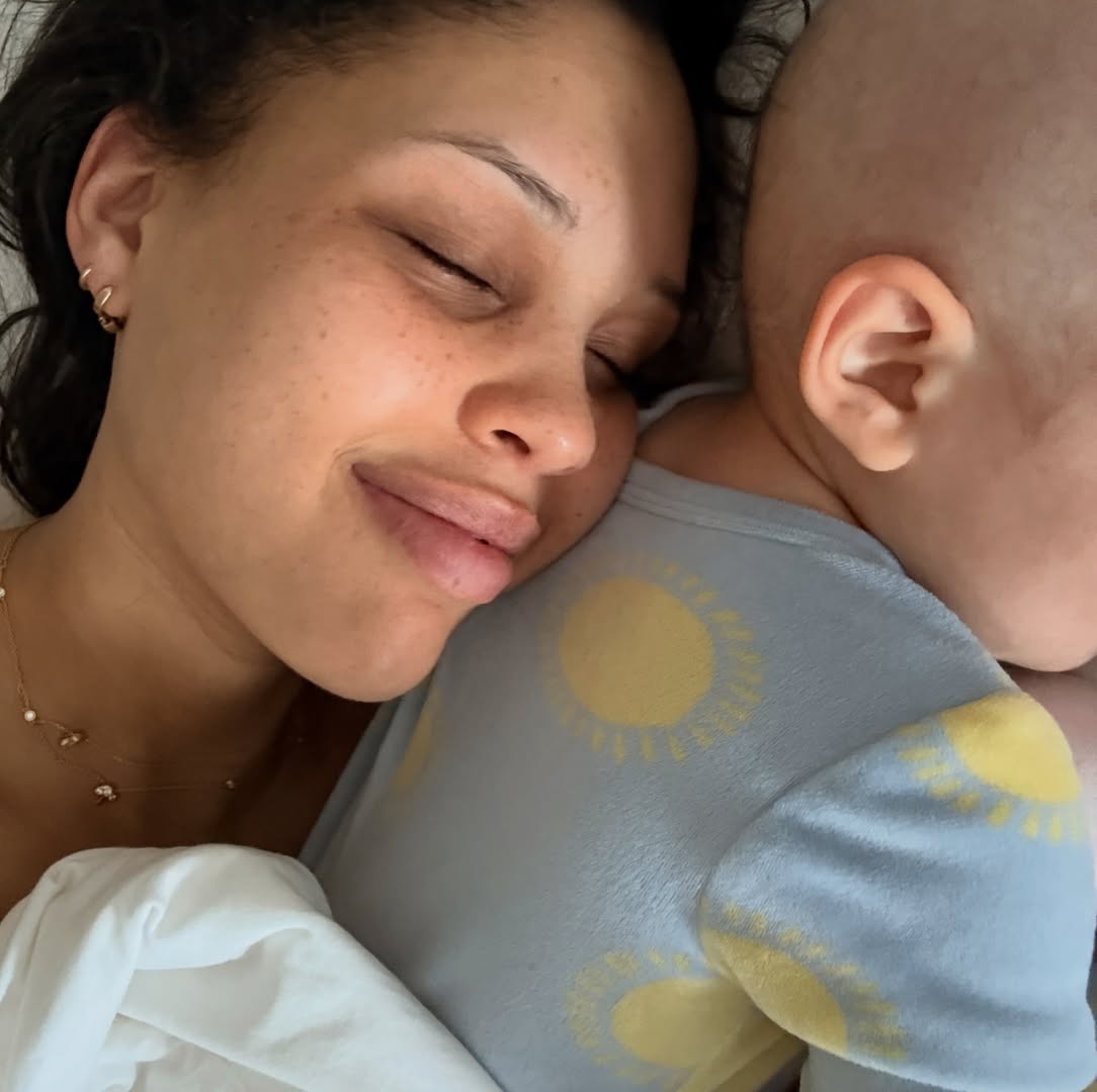 Nara Smith with her daughter who is battling cancer.