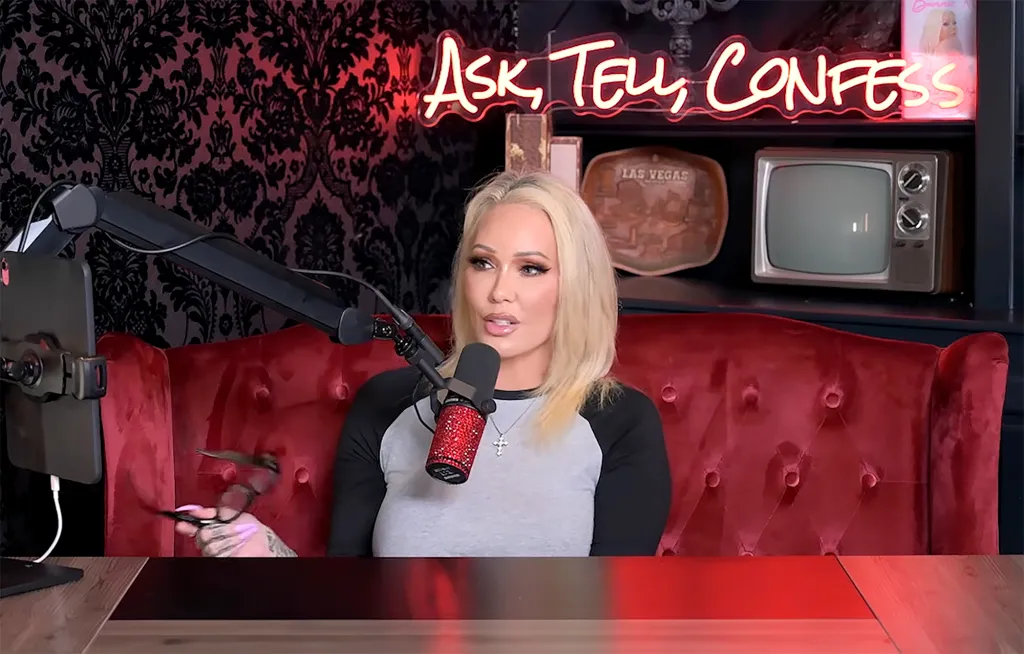 Bunnie XO during an 