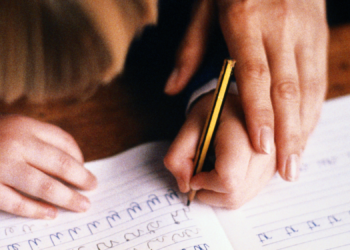 You Might Be Left-Handed Because You Didn’t Practice Being Right-Handed Hard Enough, Scientists Say