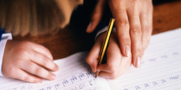 You Might Be Left-Handed Because You Didn’t Practice Being Right-Handed Hard Enough, Scientists Say