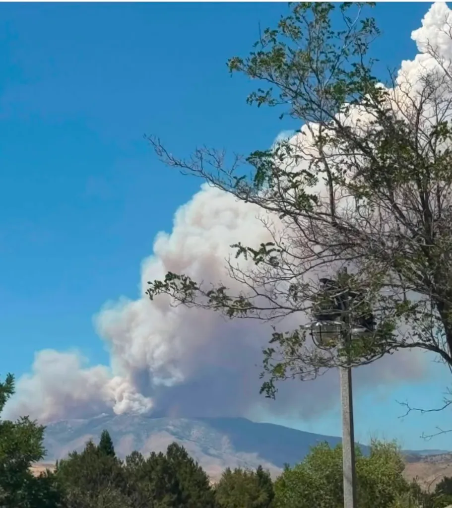 The Hawk Fire burning 2,500 to 3,000 acres as it moves northeast towards Virginia.