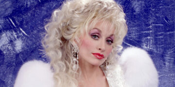 Dolly Parton’s Bedazzled, Bewigged, and Bodacious Style