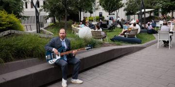 The Bassist Who Captured Quebec’s Soul Takes on Its Scientific Future