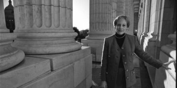 Nancy Kassebaum, First Woman to Chair a Major Senate Panel, Dies at 94