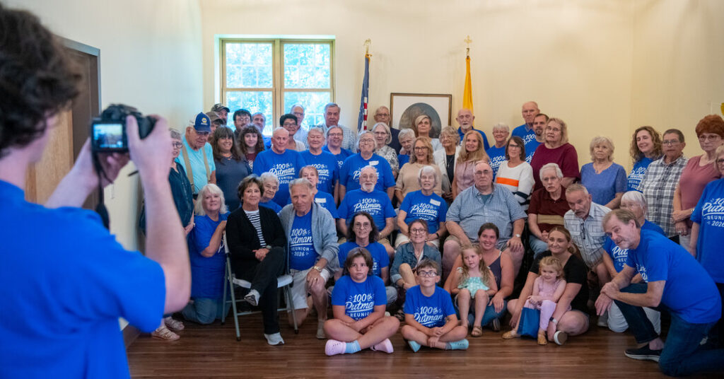 ‘Nobody Stays’: What a 100th Family Reunion Says About Rural New York