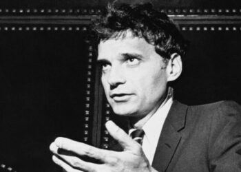 Ralph Nader, Unsurprisingly, Still Wants You to Pay Attention