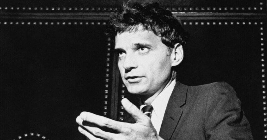 Ralph Nader, Unsurprisingly, Still Wants You to Pay Attention