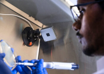 Some Scientists Have ‘Magic Hands’ in the Lab. This A.I. Is Learning Why.