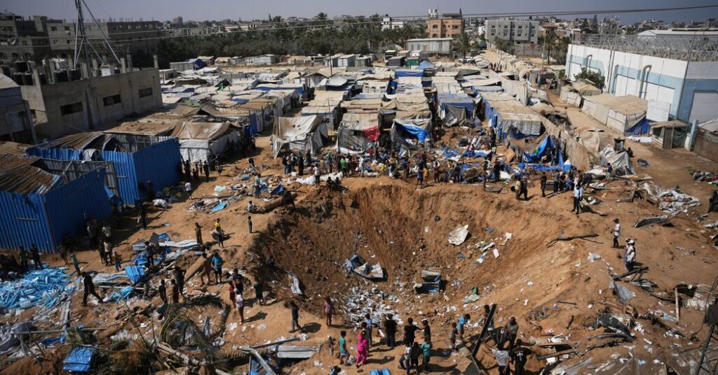 Israel Bombards Gaza, Days After Trump Announced Deal to Advance Cease-fire