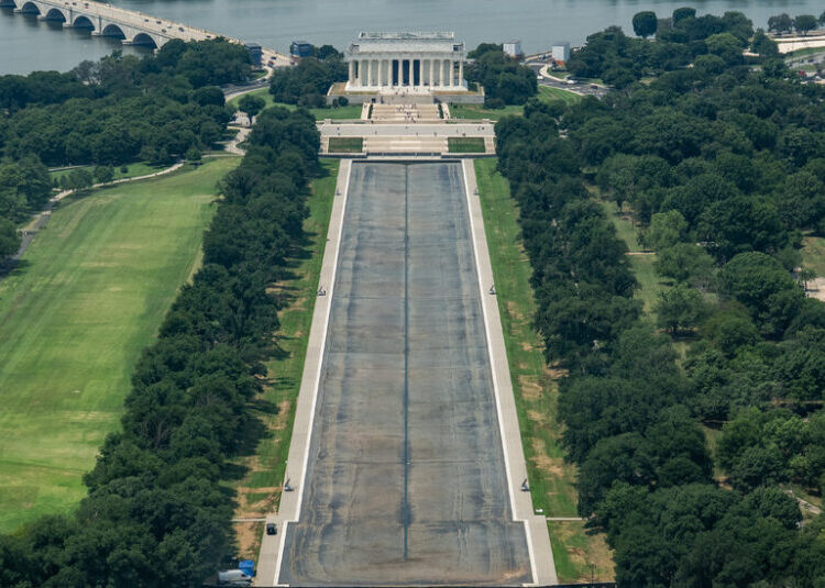 Timeline of the Lincoln Memorial Reflecting Pool Saga