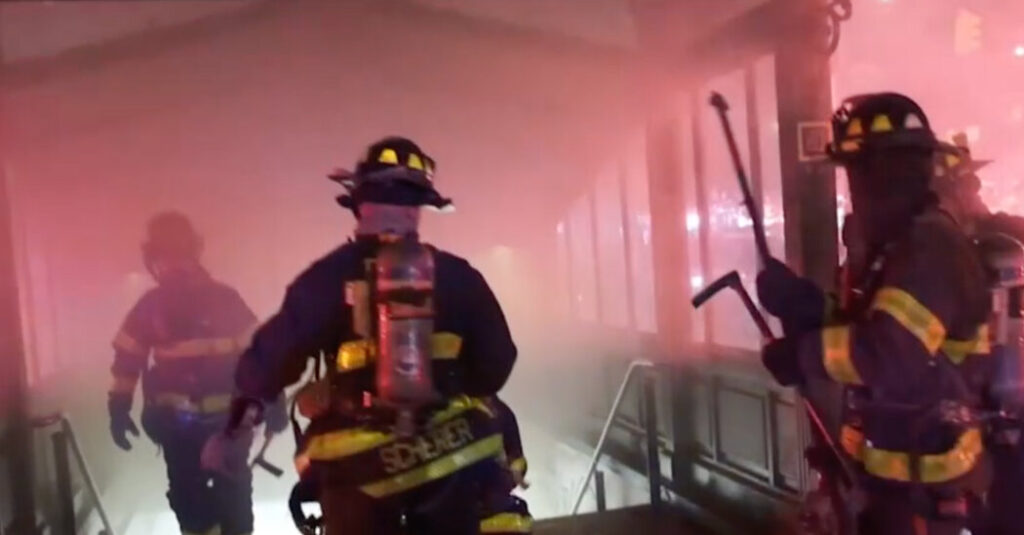 Fire in Manhattan Subway Injures 14 and Disrupts Commute