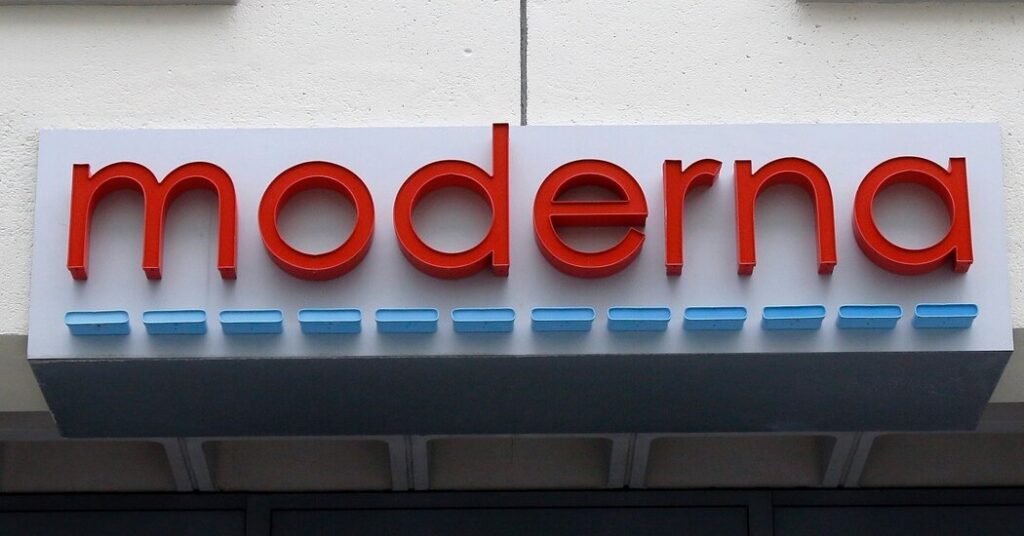 F.D.A. Approves Moderna’s mRNA Flu Vaccine