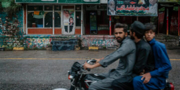 Pakistan Starts Sweeping New Crackdown on Journalists