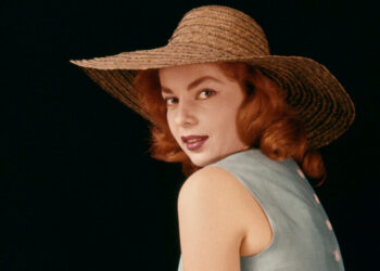 Abbe Lane, Sultry Singer With a Latin Flair, Dies at 94