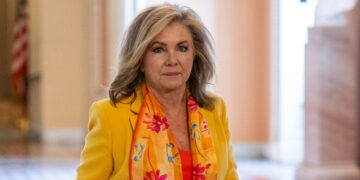 Blackburn Wins Republican Nomination for Tennessee Governor