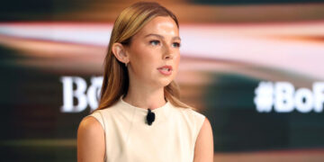 Sydney Towle, Who Chronicled Her Cancer on TikTok, Dies at 26