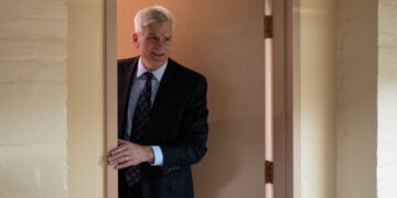 Cassidy Will Back Blanche, Salvaging His Confirmation