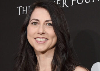MacKenzie Scott Steps Back Into Spotlight With New Book