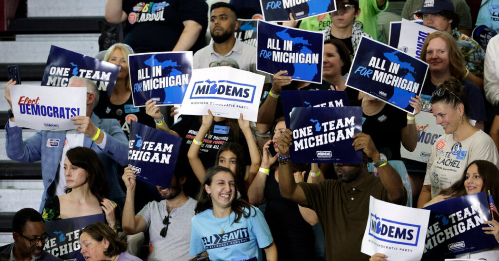 After a Poisonous Primary, Michigan Democrats Promise to Get Along