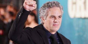 Mark Ruffalo hulks out with hate with antisemitic rant on Paramount-Warner Bros. merger