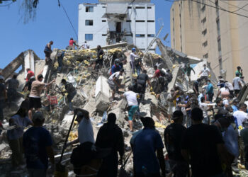 Images Emerge From Quake-Battered Colombia