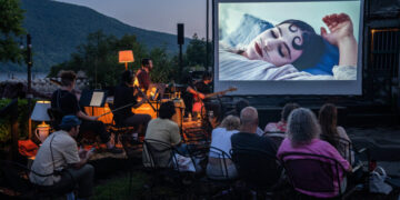 For One Night, at Least, Silent Films Are Back