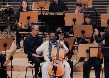 Lincoln Center’s Orchestra Makes Creative Programming Look Easy