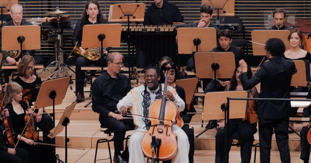 Lincoln Center’s Orchestra Makes Creative Programming Look Easy