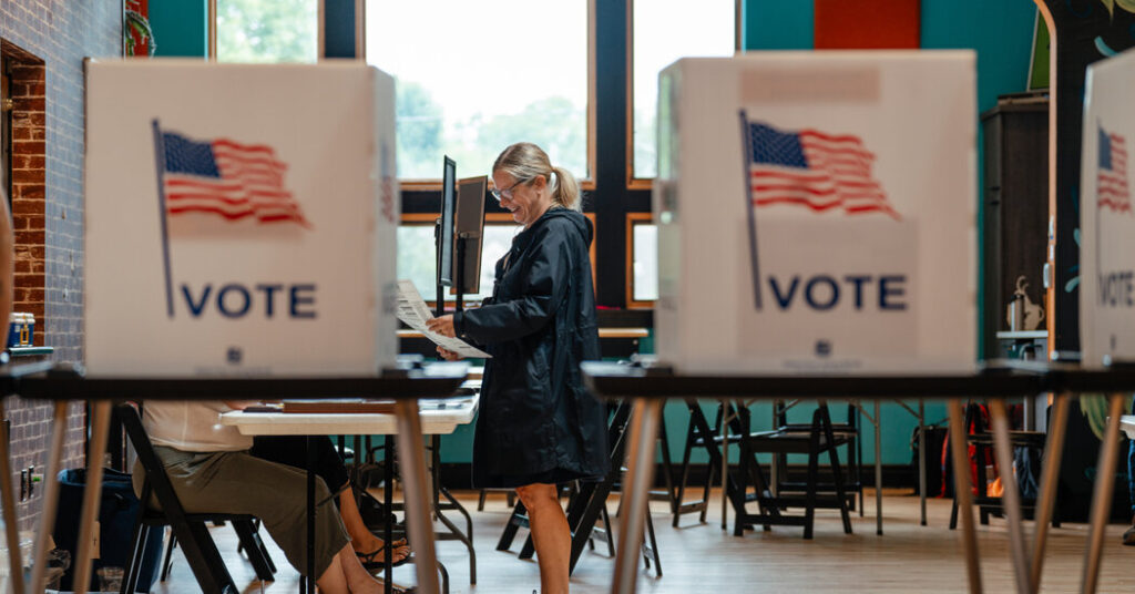 In Wisconsin Governor Primary, Polls Have Shown a Progressive Democrat With a Big Lead