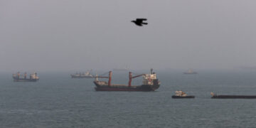Gulf Oil Giants Are Spending Billions to Build Ways Around Strait of Hormuz