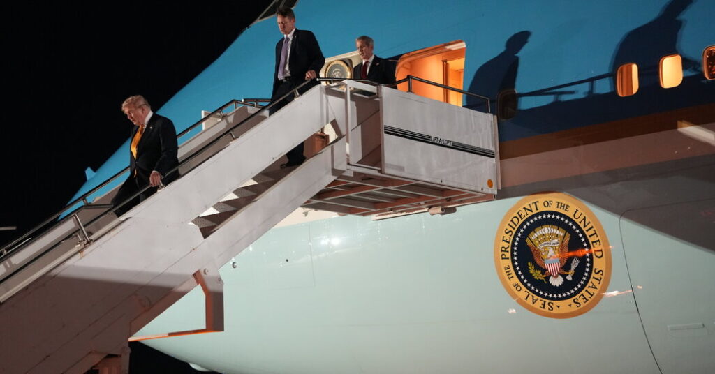 Even Some Cabinet Members Didn’t Join Trump’s Secret Flight. Here’s Who Did.