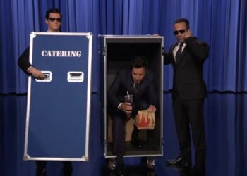 Jimmy Fallon Recreates Trump’s Catering Container Escape