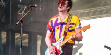 Modest Mouse guitarist Simon O’Connor speaks out after being kicked off band’s tour for messaging minor