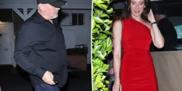 ‘Friends’ alum Matt LeBlanc steps out for dinner with yoga instructor in Santa Monica
