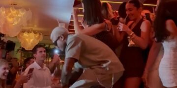 Watch: ‘Summer House’ stars draw swarms of women with wild dance party on banquette at Southampton club
