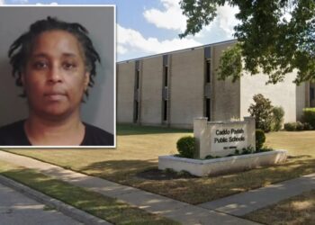 Substitute teacher arrested after allegedly triggering false active shooter alerts at 5 schools: sheriff