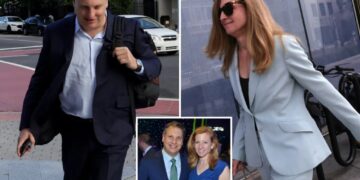 NJ billionaire at center of record-breaking divorce claims he never got naked, had sex with other woman he was dating: bodycam video