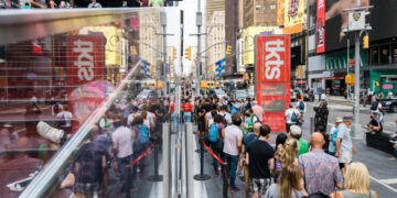 Mamdani to Give Free Broadway Tickets to High Schoolers