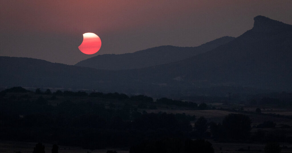 How to Catch the ‘Eclipse of the Century’ Next Year