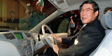 Hiroshi Okuda, Disrupter Who Revived Toyota in the 1990s, Dies at 93