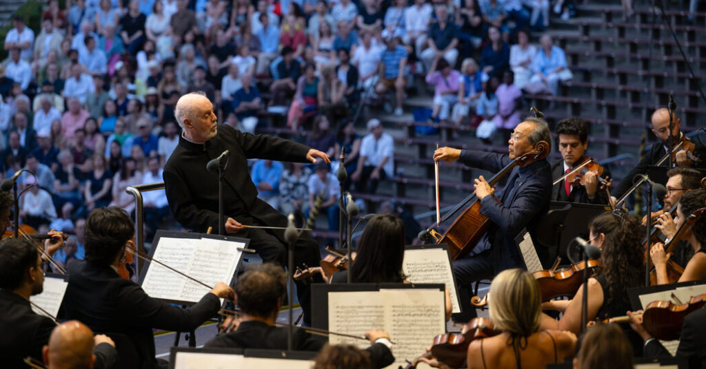 Parkinson’s Made Barenboim Step Back. But He’s on the Podium Again.