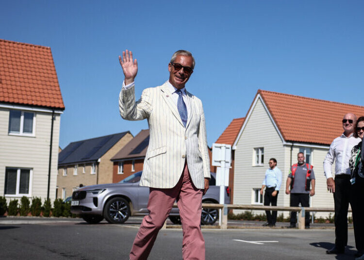 Britain’s Farage Takes a Page From Trump’s Playbook Amid Investigations