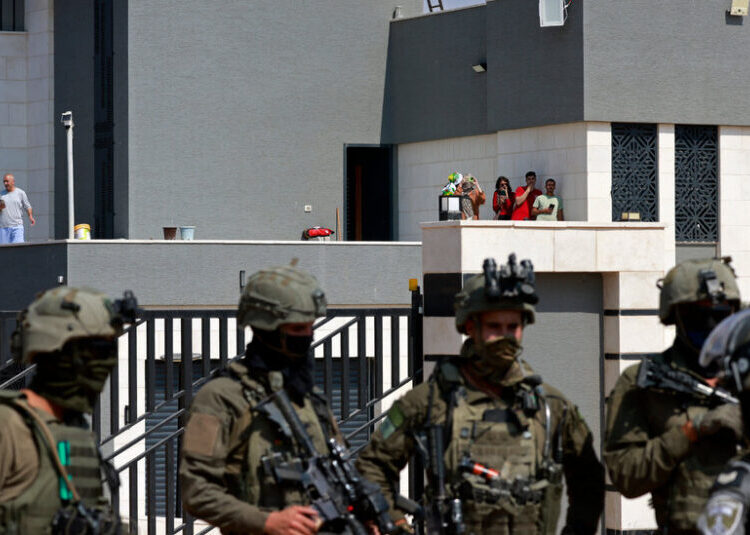 As Army Fails to Protect Palestinians, Israeli Leaders Sympathize With Settlers