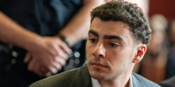 Mangione Admits to Fatally Shooting Insurance Executive in Manhattan